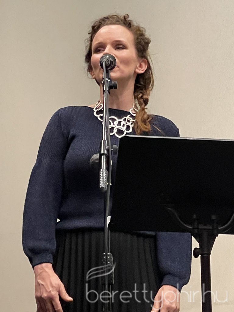 Betlehemi szárnyas oltárt nyitottunk 06